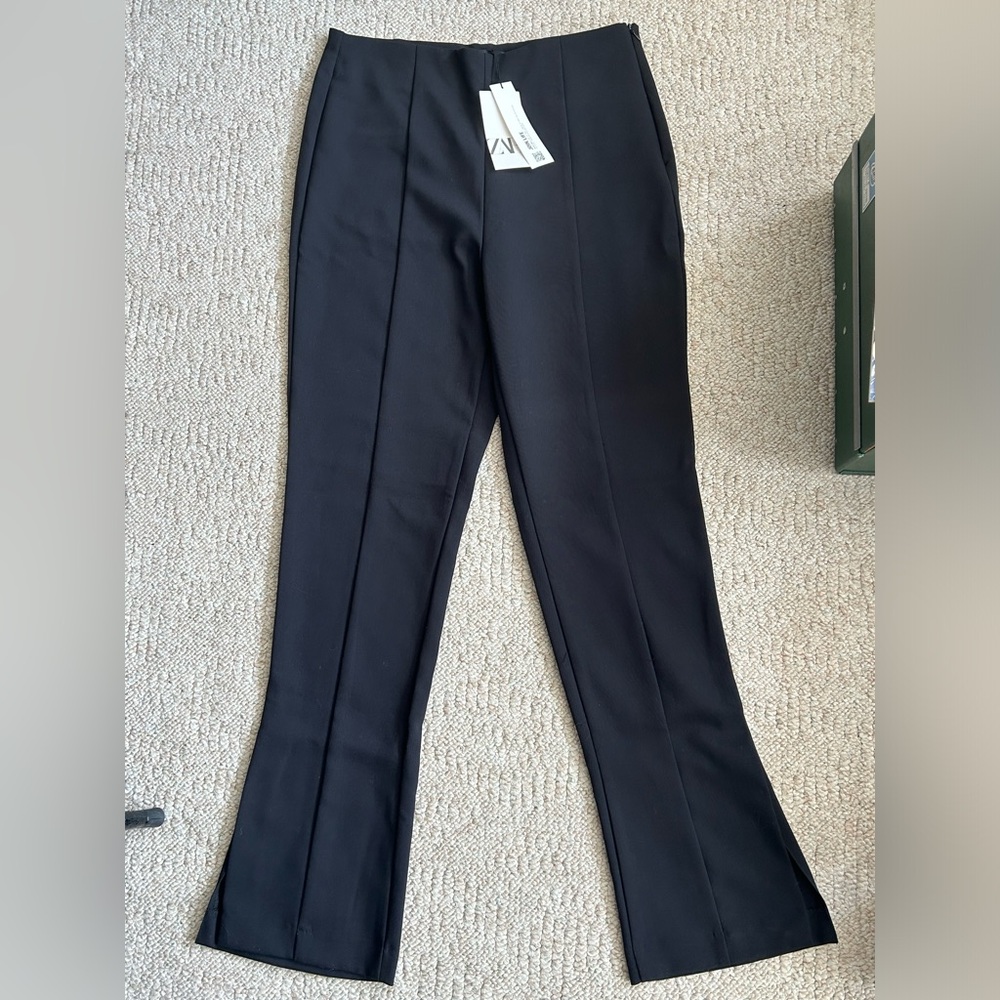 NWT! Women’s Zara black dress pants. Side zip. Size XL.